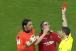 Video: Vai Spānijā futbola cilvēki ir akli?