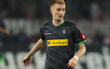 Menhengladbahas "Borussia" uzvar un turpina cieši sekot līderu trio Menhengladbahas "Borussia" uzvar un turpina cieši sekot līderu trio