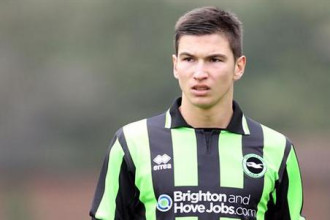 Maksimenko ar "Yeovil" uzvar Vemblijā un tiek "Championship" līgā Maksimenko ar "Yeovil" uzvar Vemblijā un tiek "Championship" līgā