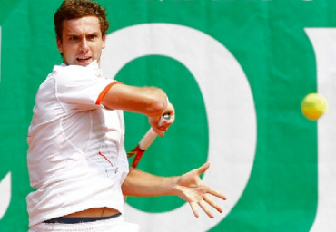 Gulbis ar trenera Bresnika padomiem lūkos pārspēt Kukuškinu