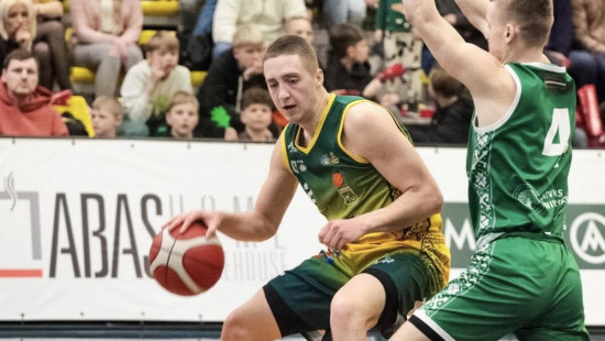 Šoks Kandavā: jaunie "Mārupes" basketbolisti turpina sapņu sezonu un iekļūst finālā