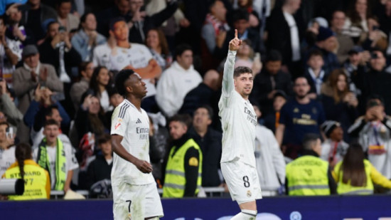 Valverde ar šāvienu kompensācijas laikā glābj Madrides "Real" cerības