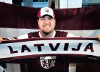 Kriss Breikšs: Vankūverā ar Latvijas karogu