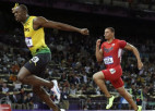 Jamaikai pasaules rekords 4x100 metru stafetē, Boltam trešais zelts