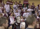 Video: EČ 2017 kv. spēle Latvija - Lietuva (spēles labākie momenti)