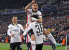 "Eintracht" iesit 49. sekundē, Vācijas klubi Eiropas līgas pusfinālā pārspēj britus