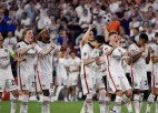 Frankfurtes "Eintracht" uzvar pendelēs un triumfē UEFA Eiropas līgā
