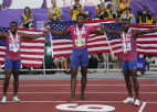 100 metru sprintā dominē amerikāņi, tāllēkšanas zeltu izšķir pēdējais lēciens