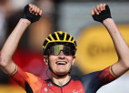 Neilandam 41.vieta "Tour de France" 14.posmā, uzvar spānis Rodrigess