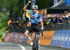 Francūzis Parē-Pantrs uzvar "Giro d'Italia" desmitajā posmā