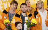 Foto: Latvijas hokeja varoņi atgriezušies no olimpiskajām spēlēm