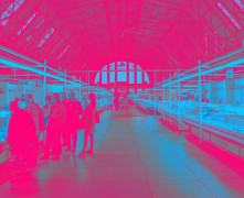 Alternatīva literatūras pieredze gaļas paviljonā – Dzejas pusnakts Centrāltirgū