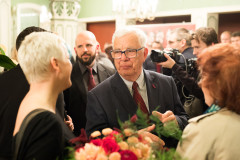 Foto: 30. gadu greznumā pirmizrādi piedzīvo spēlfilma “Homo Novus”