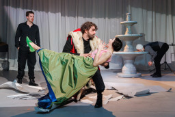 Uz Valmieras teātra skatuves atdzīvojas Paolo un Frančeskas mīlasstāsts