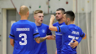 Telpu futbola 1/4 fināla pirmajās spēlēs graujoši uzvar ''RFS Futsal''un ''Riga''
