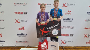 Latvijas čempionātā badmintonā jauniešu grupās trīs absolūtie čempioni
