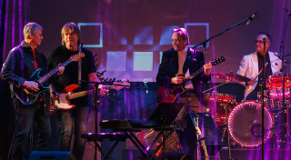 "bet bet" atklāj Ziemassvētku koncertu sēriju "Burvīga nakts"