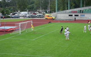 Video: Tiesneši neieskaita acīmredzamu vārtu guvumu pret Latvijas U-21 izlasi