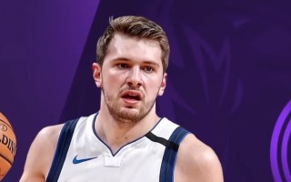 Video: Teicamais piespēlētājs Dončičs izgāžas un nokļūst "Shaqtin' A Fool"