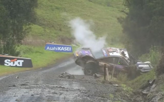 Video: WRC pilots Grīnsmits nesavalda auto un pamatīgi avarē