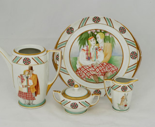„Unikālas servīzes no Pētera Avena privātkolekcijas” Rīgas Porcelāna muzejā