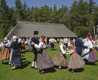 Igaunijas latvieši aicina uz "Latvijas Kultūras dienām Igaunijā" 11. jūnijā Brīvdabas muzejā