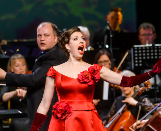 Valkā izskanēs Operetes teātra teatralizētā koncertprogramma «Musique d'amour»