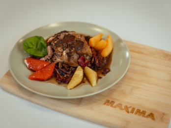 Maltīte bez stresa: šefpavārs Lauris Aleksejevs iesaka lēni gatavotu zoss krūtiņu