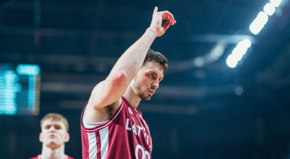 Latvijas izlase turpina kāpt FIBA rangā un iekļūst pasaules labāko sešiniekā