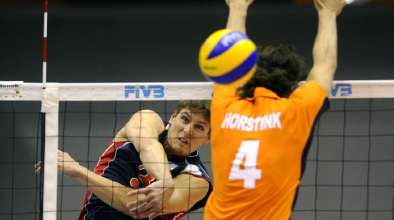 ASV izlase uzbrukumā
Foto: www.fivb.com