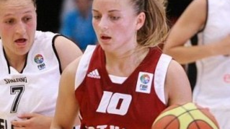 Anna Sonka Eiropas čempionātā realizēja 38,7% metienu no spēles
Foto: www.fibaeurope.com