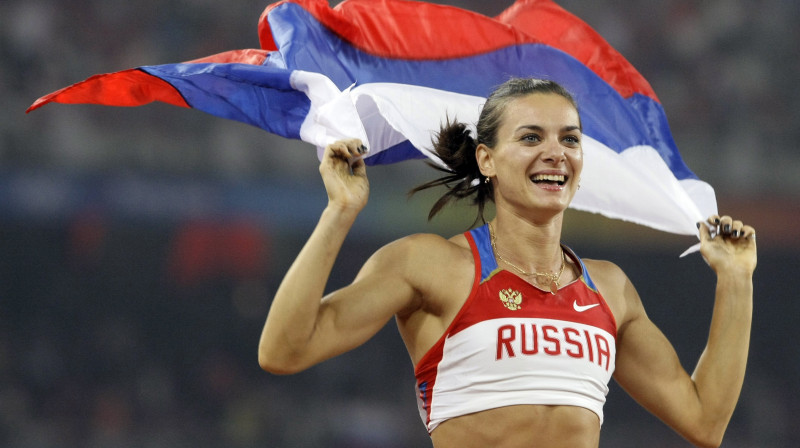 Jeļenai Isinbajevai izdevās pārliecinoši uzvarēt, taču pasaules rekordu labot nesanāca.
AP foto