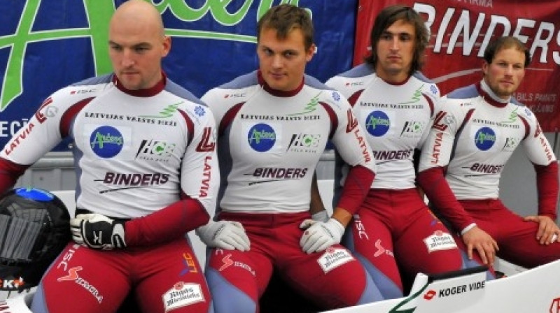 Jāņa Miņina bobsleja komanda. Foto: Romualds Vambuts