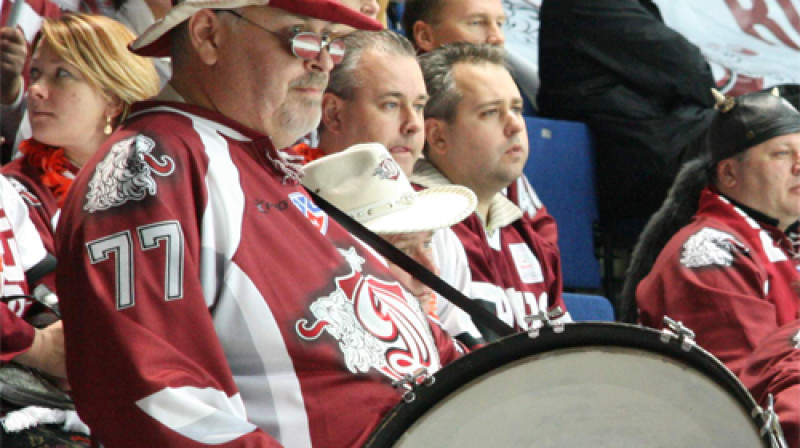 Dinamo fani.
No www.hokejs2010.lv arhīva
