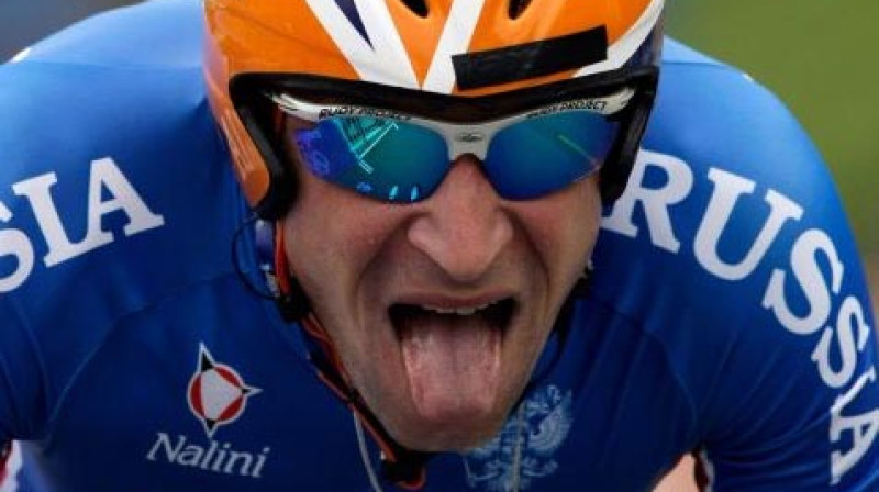 Pagājušā gada "Tour de France" trešās vietas ieguvējs Deniss Meņšovs ir viens no "dopinga aizdomīgākajiem" riteņbraucējiem
FOTO: "therecord.com"