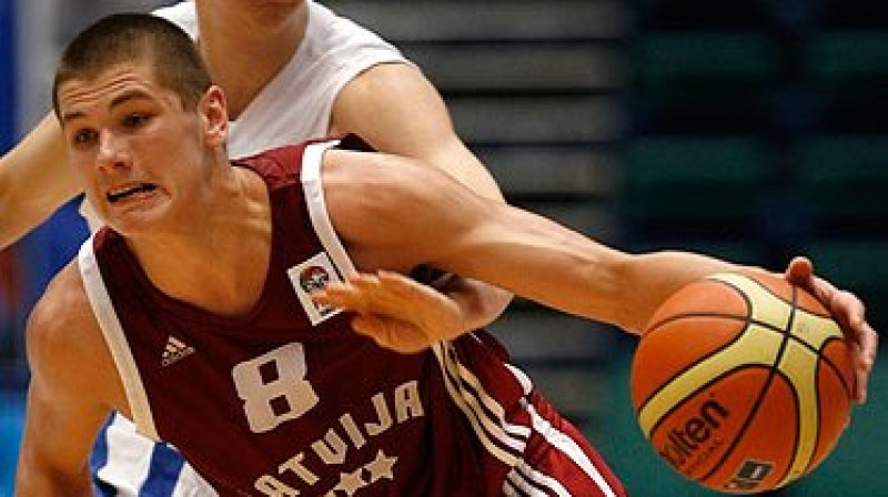 Latvijas U18 izlases saspēles vadītājs Oskars Reinfelds.
Fot: fibaeurope.com