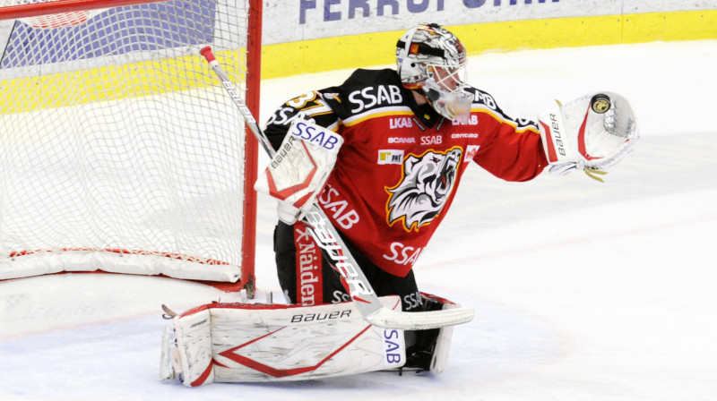 Johans Gustafsons "Lulea" vārtos aizvadītajā sezonā bija pārliecinošs 
Foto: Scanpix Sweden