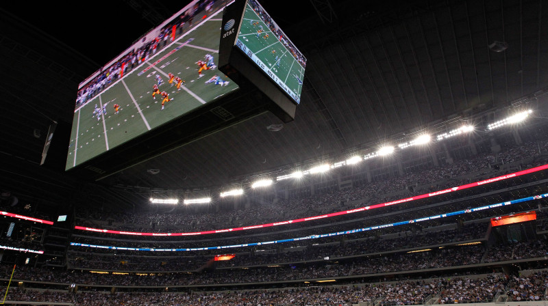 Dalasas "Cowboys" stadions ar pasaulē lielāko piekaramo tablo.
Foto: AP/Scanpix