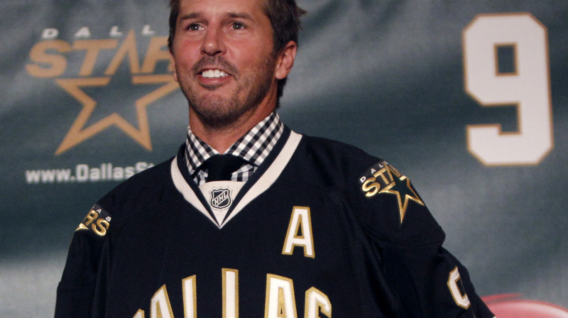 Maiks Modano karjeras laikā piedzīvoja divus NHL lokautus un vienu streiku 
Foto: AP/Scanpix