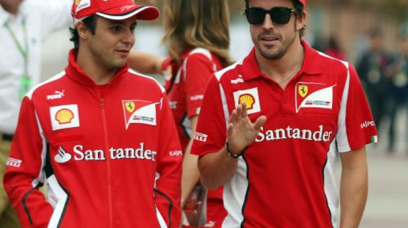 Felipe Masa un Fernando Alonso arī nākamgad brauks vienā komandā
Foto: AFP/Scanpix