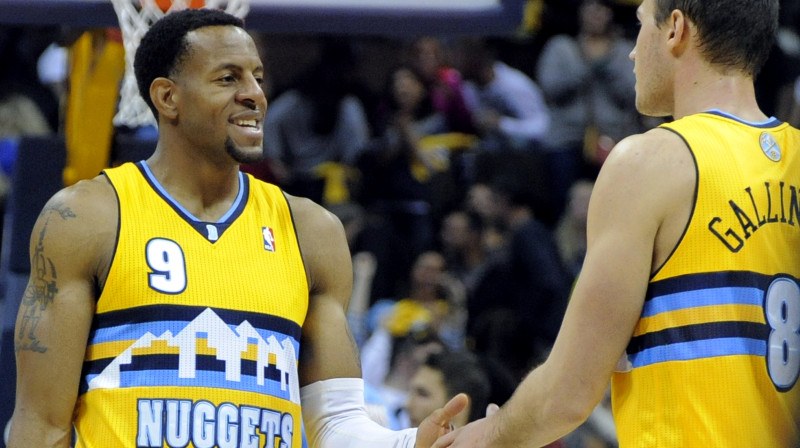 "Nuggets" līderi - Andrē Iguodala un Danilo Galinari 
Foto: AP/Scanpix