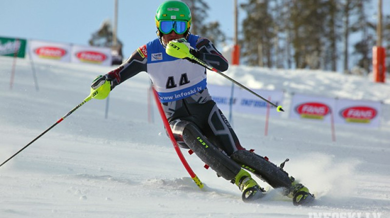 K.Zvejnieks. Pēdējo divu dienu iegūtie augstie punkti nākošgad dos reitingu ap 12 FIS punktiem. Foto:Infoski.lv, Jānis Markvarts