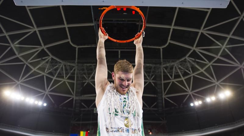 Dovids Rediks pēc uzvaras U20 čempionātā 2012. gadā 
Foto: AFP/Scanpix