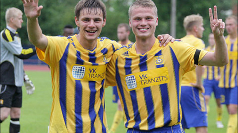 "Ventspils-2" turpina perfekti
Foto: fkventspils.lv