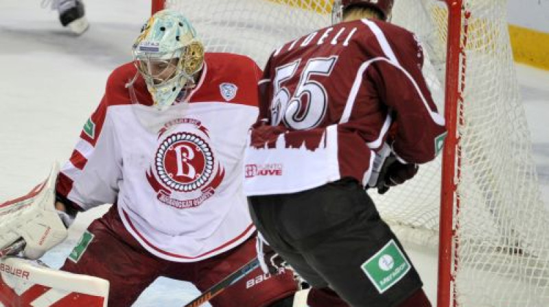 Ne Linuss Videls, ne kāds cits "Dinamo" uzbrucējs šodien Hari Seteri nepārspēja
Foto: Romāns Kokšarovs/F64