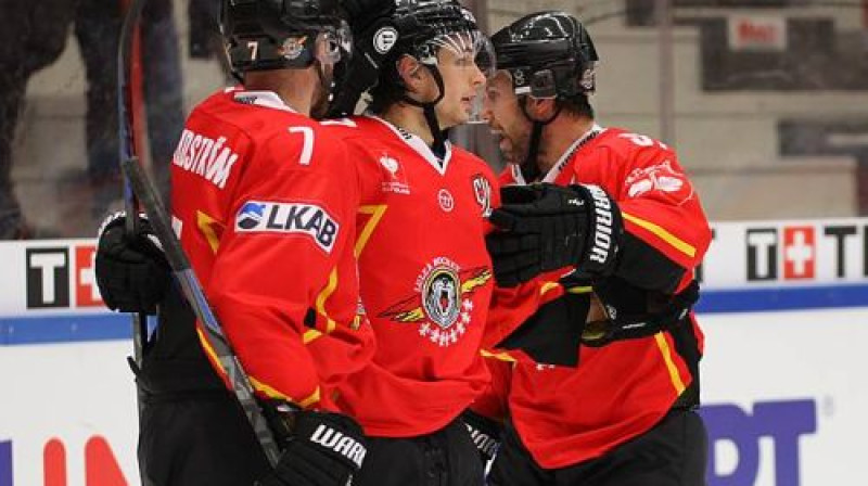 "Lulea" hokejisti atzīmē panākumu
Foto: Facebook/LuleaHockey