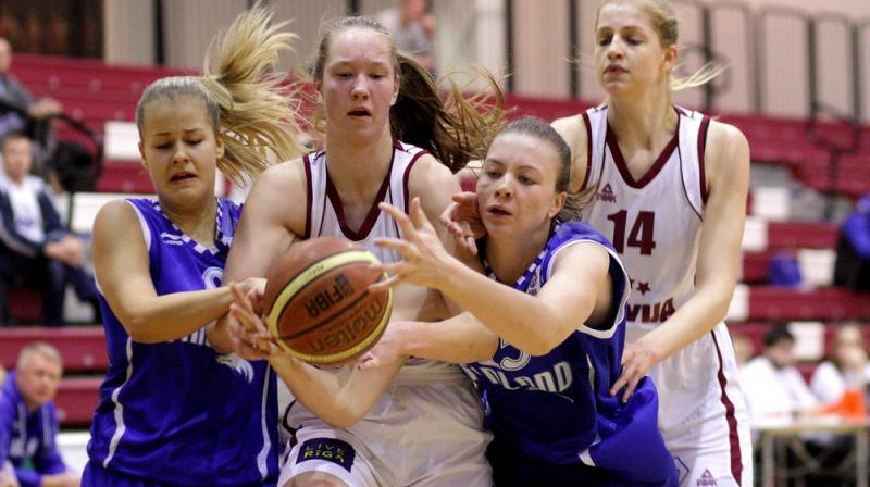 Digna Strautmane (U18) - Latvijas delegācijas MVP Baltjas jūras kausa izcīņas pirmaja dienā (30 punktu, 15 atlēkušās bumbas un komandas uzvaras).
Foto: basket.ee