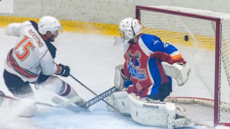 Daniels Riekstiņš pārspēj "Zemgales"/LLU vārtsargu
Foto: Ruslans Antropovs, rusantro.com