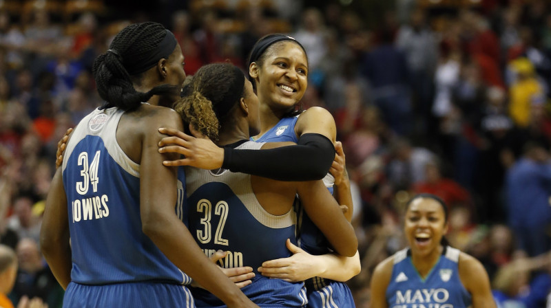 Maja Mūra: otrais "buzzer-beater" uzvaras tālmetiens WNBA finālspēlē 21. gadsimtā
Foto: AP/Scanpix