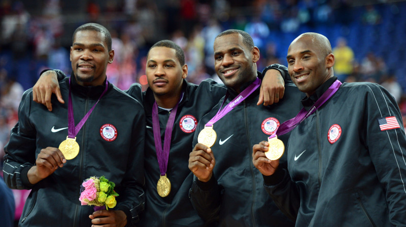 Kevins Durents, Karmelo Entonijs, Lebrons Džeimss, Kobe Braients - zelta medaļnieki Londonas olimpiskajās spēlēs 
Foto: AFP / Scanpix